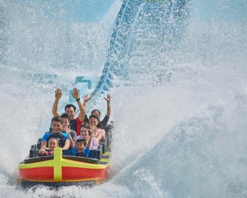 DesaruCoastAdventureWaterparkTicket-815x543