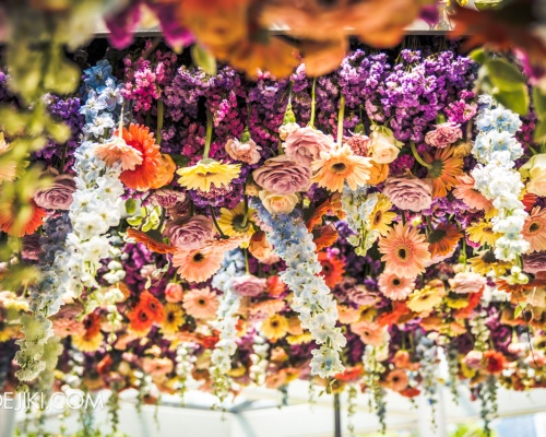 Gardens-by-the-Bay-Singapore-Floral-Fantasy-Dance-landscape-dramatic
